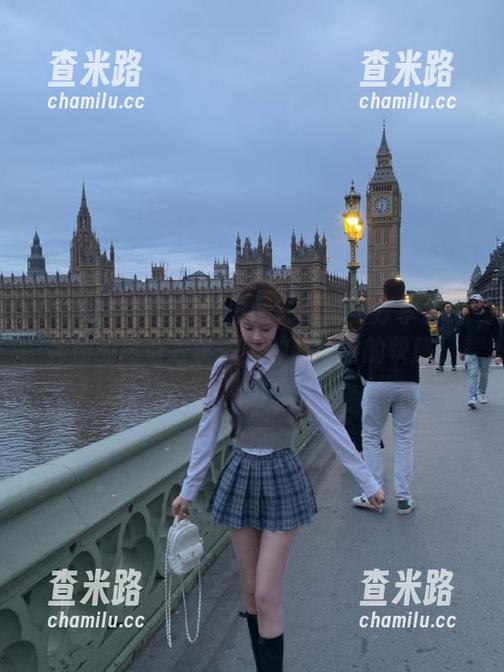 17吃瓜网官网每日分享各路神仙的离奇故事，有种看电影的快感！