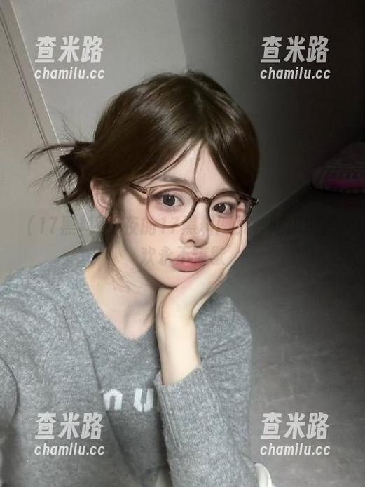 深夜的17黑料网页，吃瓜的狂欢永不停歇