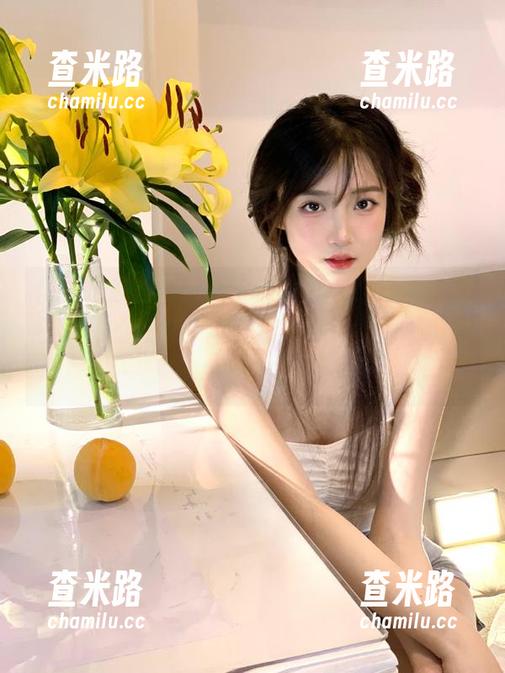 51吃瓜 当热门网红们在51吃瓜分享“日常”的时候,简直像一场真人秀,顺便求个抱歉!