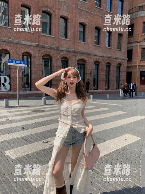 52吃瓜网 52吃瓜网top:网址像是八卦之门,每点一次心跳就加速,根本停不下来!