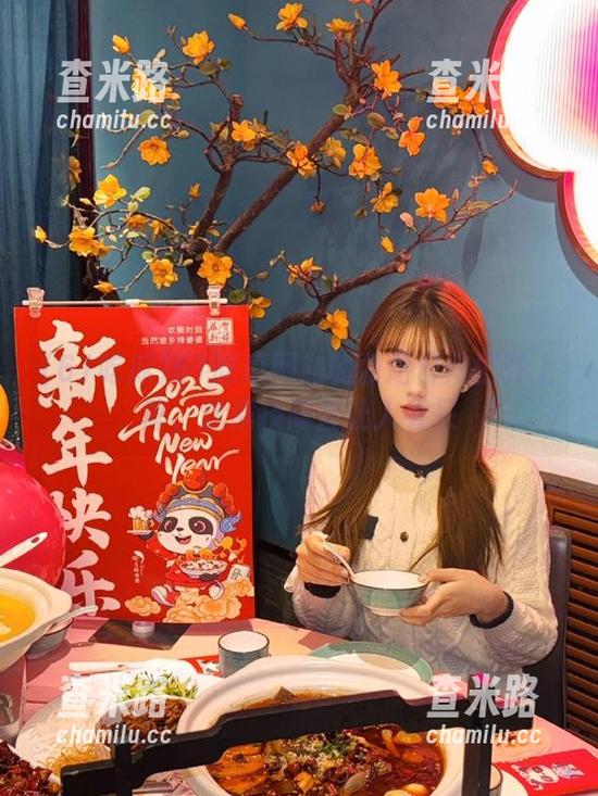 61吃瓜网站的朝阳群众们齐上阵，这演技简直让人看呆