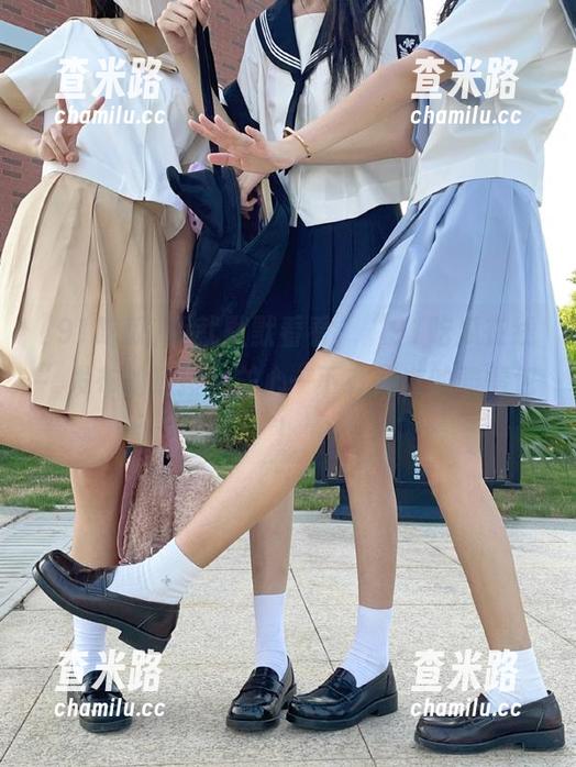 91吃瓜 我就默默看看,“91吃瓜在线”发布的热搜,关心一下在线友的表情包!