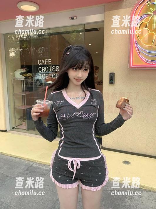 91吃瓜中心 今日吃瓜,不陪你聊天了,我要冲去91吃瓜中心app找我的新宠。