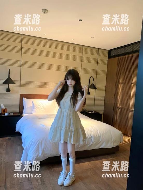 ccgg ccgg更新:今日的瓜没什么劲,看着看着就困了,这天气也是随意。