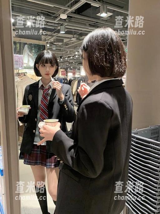 哟，hlw苹果版你这是准备跟我在迷雾中共舞吗，太神秘了吧？