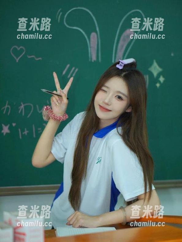 五一吃瓜 五一吃瓜,没想到黑料传送门里还有这一出,哈哈哈!