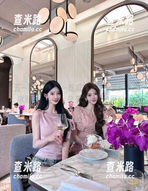 五一吃瓜网温馨提示：今日娜娜再度上线，快来“导航”围观！