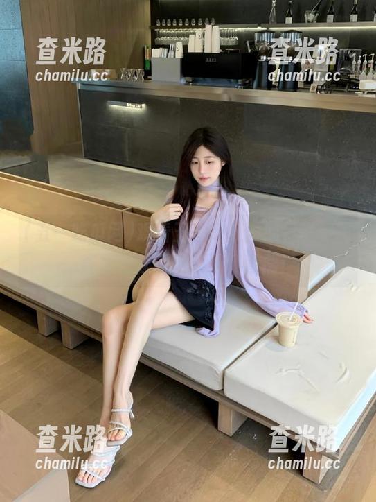 观看五一吃瓜网的日常，简直是荒诞剧场的现场直播！