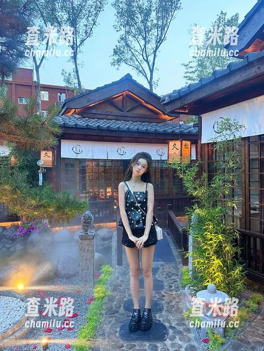 Gang的冲哥精选黑料入口，让我搬个板凳慢慢看戏