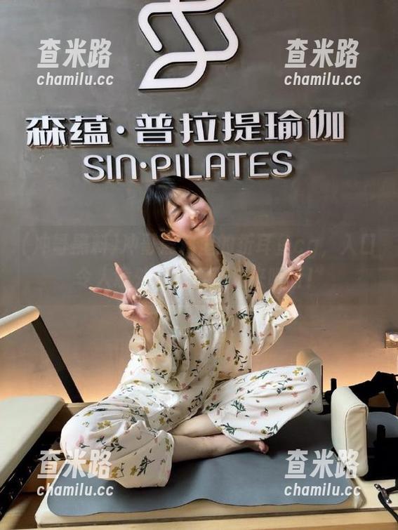 冲哥黑料里的折耳鱼cg，入口令人意外的故事，快来听听！