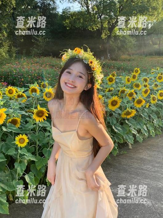 吃瓜网 吃瓜网的免费吃瓜视频,几乎让我坐成漫画里的瓜群众!