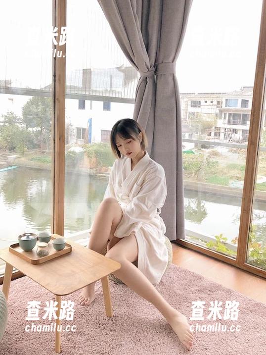 吃瓜网 深入吃瓜网的红黑料线路,想问这是青春的烂账还是黑暗料理?