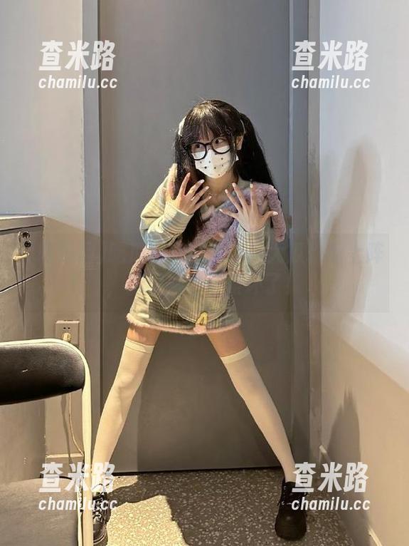 吃瓜网 吃瓜网官网:热门大瓜轮番上阵,脑细胞也要累坏了!