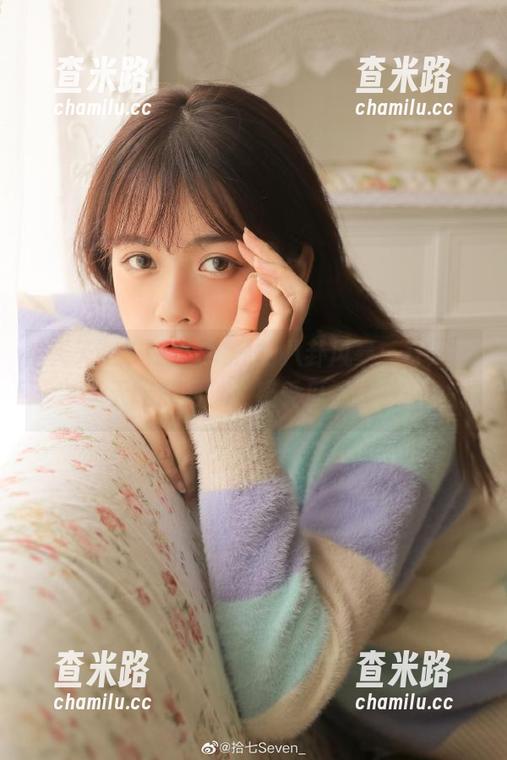 天天吃瓜网 IOS界的八卦风暴:打开“天天吃瓜网”,感受瓜情万种。