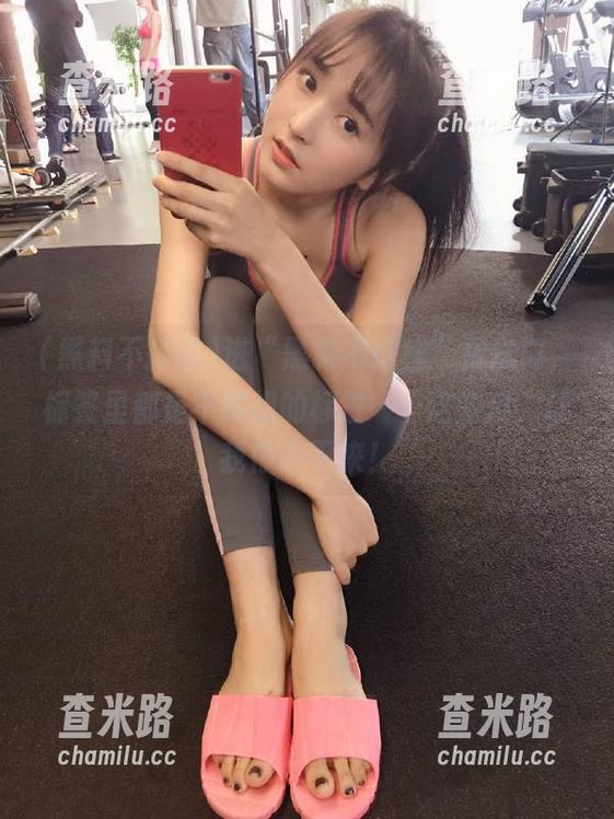 进“黑料不打样”传送门，标签里都是不敢想的标签……这些瓜，让我停不下来！