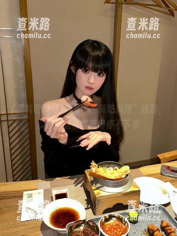 跟着“黑料吃料网”线路，瓜田里随便你吃得停不下来