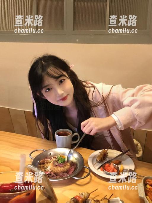黑料吃瓜网 “黑料吃瓜网”发布在线热搜,身边的趣事串串横撞,快来围观