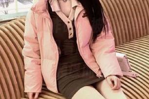 昨晚又被瓜网黑料吃瓜网站的视频吸引，想着原来隔壁的八卦邻居也是早有预谋的亲戚啊！