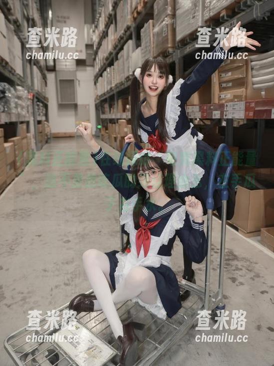 在线探讨“夸克黑料正能量”，这不是我吃瓜的绝佳理由么，左手瓜子右手水。