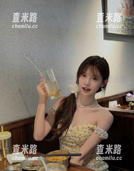 在线看黑料网官网，感觉像在翻老底……好刺激！